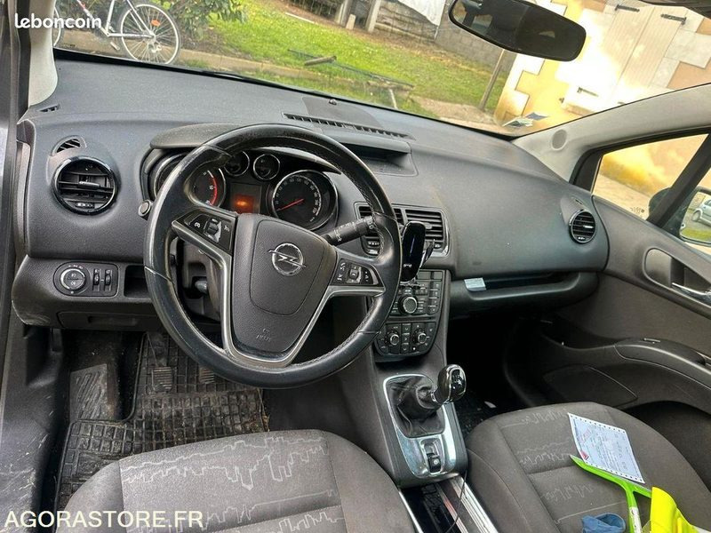 OPEL MERIVA - 2011- 247000 - Hatchback: foto 1 OPEL MERIVA - 2011- 247000 - Hatchback: foto 1
