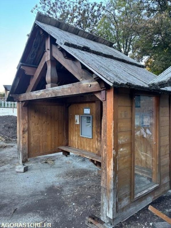 Grand abris bus bois - Otros maquinaria: foto 3 Grand abris bus bois - Otros maquinaria: foto 3