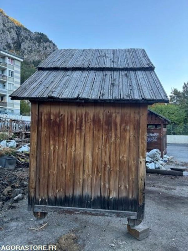 Grand abris bus bois - Otros maquinaria: foto 2 Grand abris bus bois - Otros maquinaria: foto 2