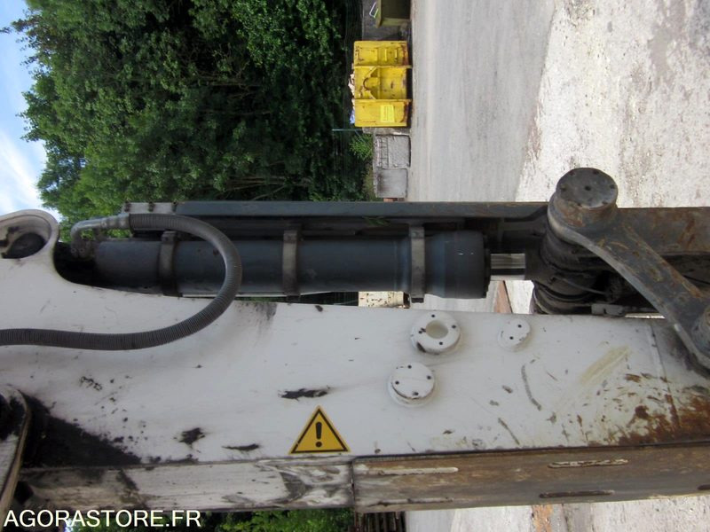 PELLE LIEBHERR R956 - 2016 / 8500h - Excavadora: foto 5 PELLE LIEBHERR R956 - 2016 / 8500h - Excavadora: foto 5