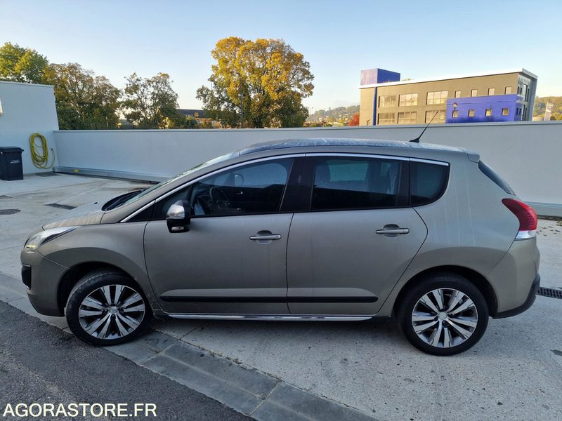 PEUGEOT 3008 - Coche: foto 3 PEUGEOT 3008 - Coche: foto 3