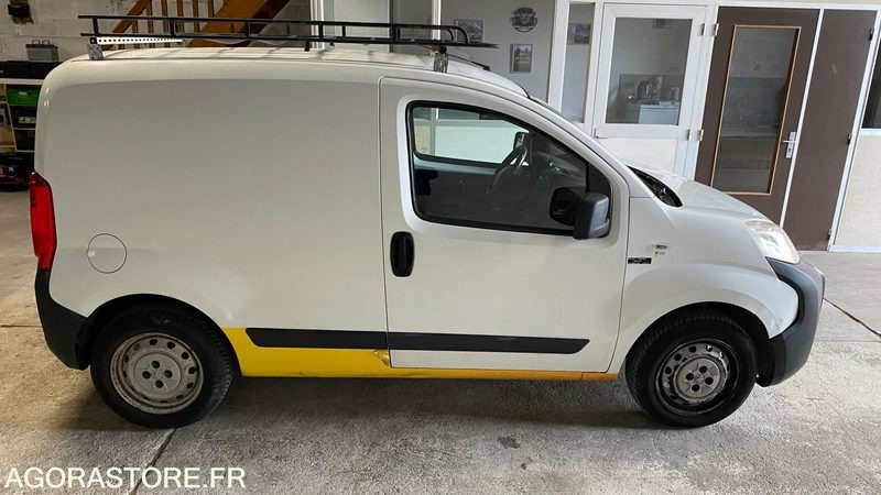 PEUGEOT BIPPER 1.3 HDi FAP BLUE LION 75 CV - 2013 - 214 500km - Furgoneta pequeña: foto 5 PEUGEOT BIPPER 1.3 HDi FAP BLUE LION 75 CV - 2013 - 214 500km - Furgoneta pequeña: foto 5