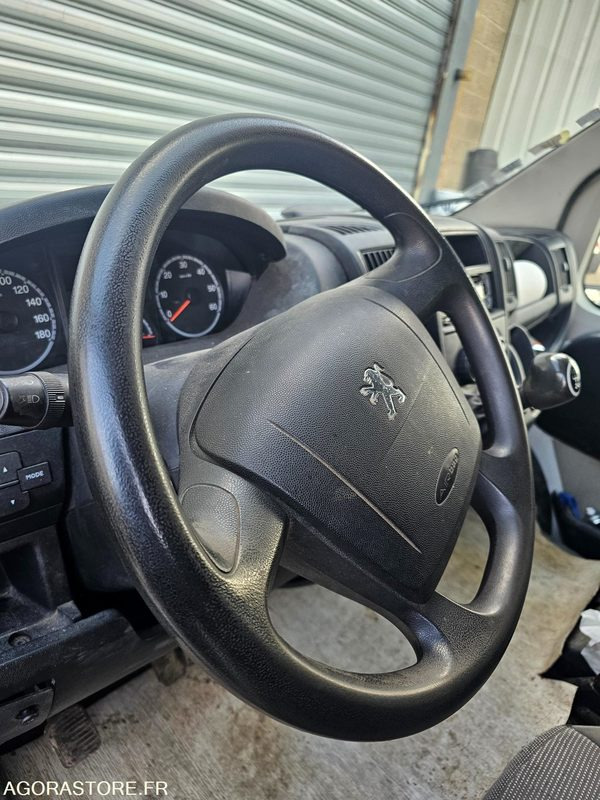 Furgón PEUGEOT BOXER - 2013 - 65748KM - CX252KC: foto 8