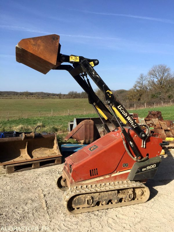 Leasing de  PORTE OUTILS à chenilles DITCH WITCH SK500 PORTE OUTILS à chenilles DITCH WITCH SK500: foto 6