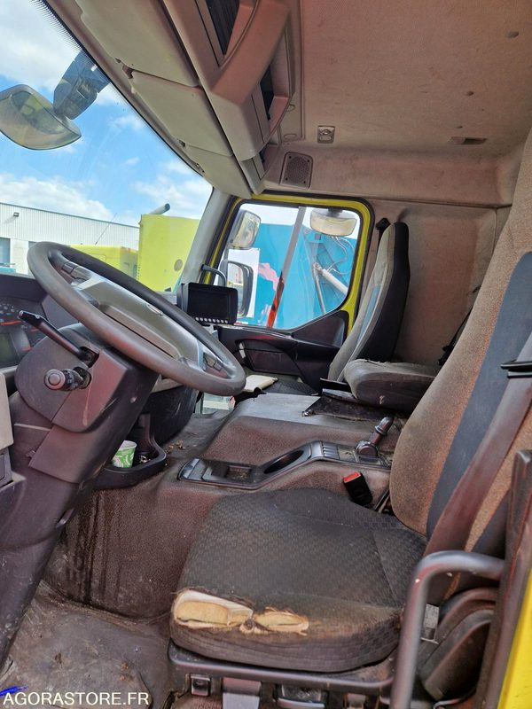 *PORTEUR BOM 26T VOLVO GEESINK - 2014 - - Camión de basura: foto 2 *PORTEUR BOM 26T VOLVO GEESINK - 2014 - - Camión de basura: foto 2