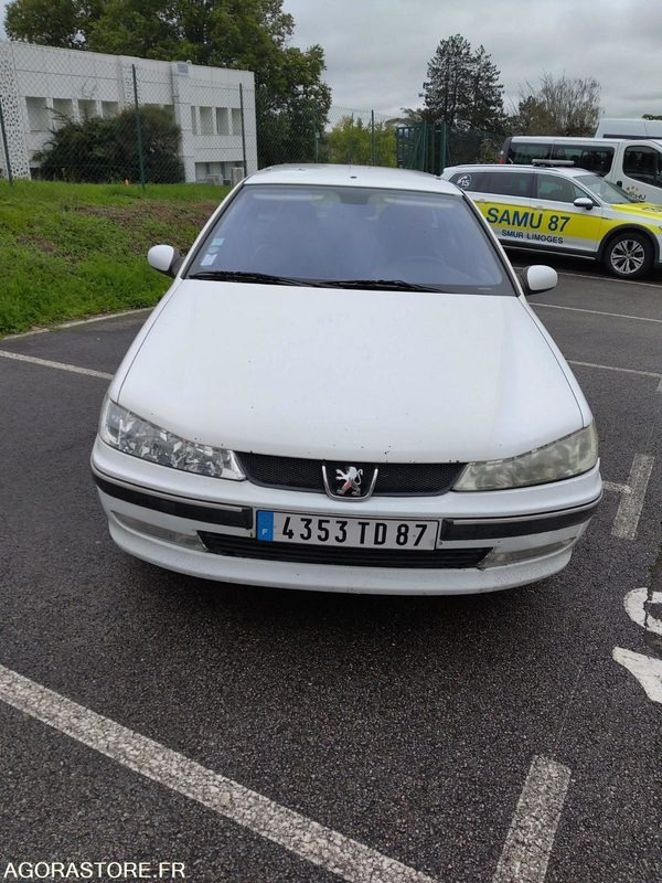 Peugeot 406 st pack sport break 2.2 essence 16v 160cv - Coche familiar: foto 1 Peugeot 406 st pack sport break 2.2 essence 16v 160cv - Coche familiar: foto 1