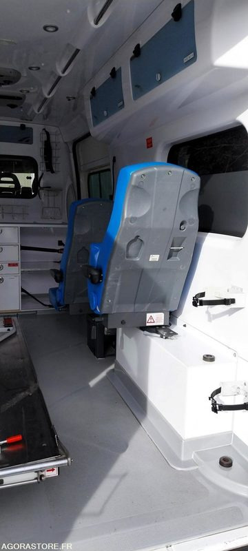 Ambulancia Peugeot BOXER, 3L HDI, 2012, 329317 kms, moteur 63435kms: foto 8