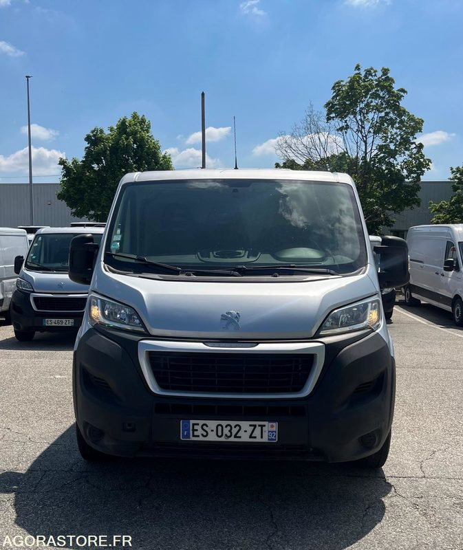 Peugeot Boxer L1H2 330 L1H1 2L Bluehdi - 2017 - 139 950km - Furgoneta frigorifica: foto 1 Peugeot Boxer L1H2 330 L1H1 2L Bluehdi - 2017 - 139 950km - Furgoneta frigorifica: foto 1