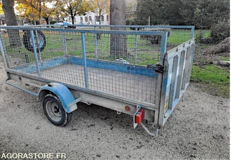 REMORQUE FREINEE AVEC CARTE GRISE - Maquinaria de jardinería: foto 5 REMORQUE FREINEE AVEC CARTE GRISE - Maquinaria de jardinería: foto 5