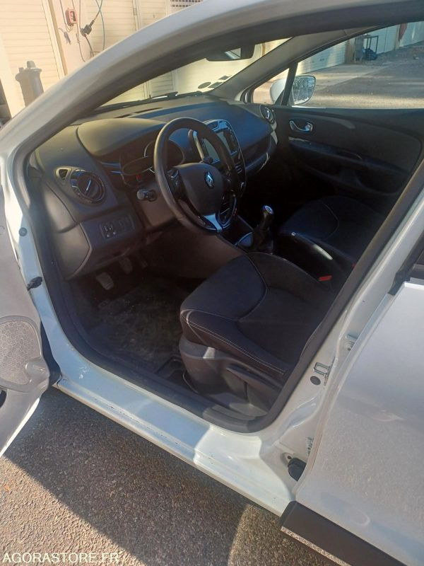 RENAULT CLIO 4 - 5 PLACES - REF SCP/1007 - Coche: foto 4 RENAULT CLIO 4 - 5 PLACES - REF SCP/1007 - Coche: foto 4