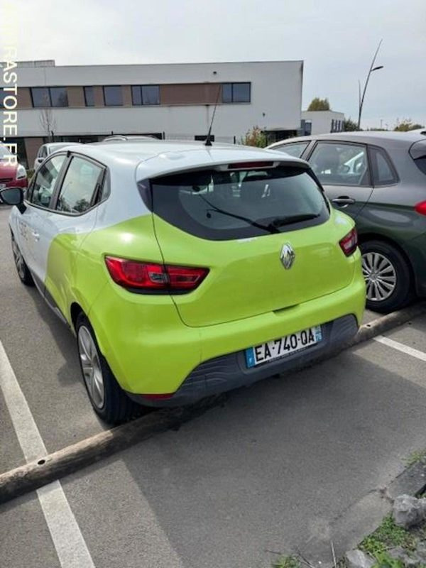 RENAULT CLIO - Coche: foto 3 RENAULT CLIO - Coche: foto 3