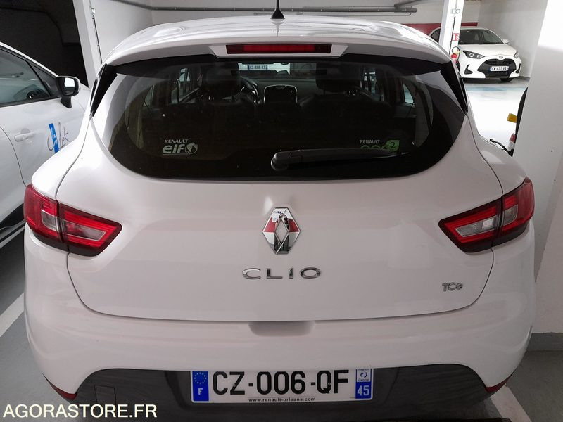 RENAULT CLIO IV - ZEN 09E E5 - 83985kms - 2013 - Coche: foto 2 RENAULT CLIO IV - ZEN 09E E5 - 83985kms - 2013 - Coche: foto 2