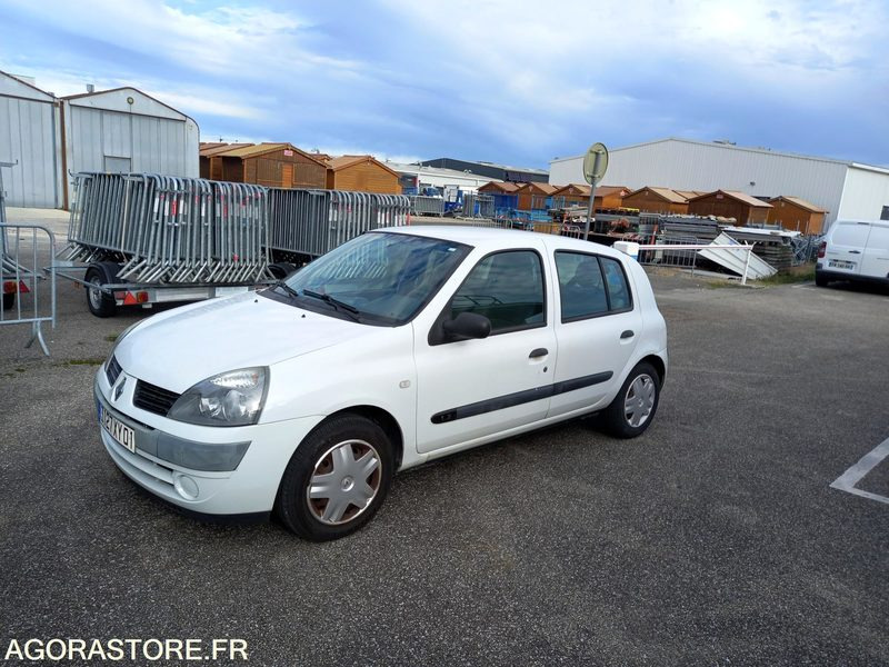 RENAULT CLIO PHASE 2-1.2 I 60CV-2005-ESSENCE-122 018 KMS-5 PORTES-ROULANTE-CT OK - Coche: foto 1 RENAULT CLIO PHASE 2-1.2 I 60CV-2005-ESSENCE-122 018 KMS-5 PORTES-ROULANTE-CT OK - Coche: foto 1