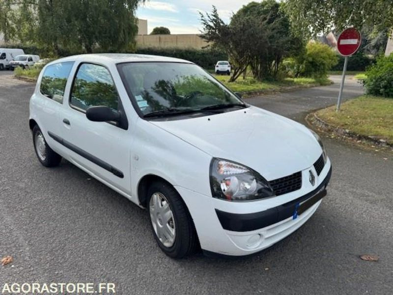 RENAULT CLIO SOCIETE - Coche: foto 5 RENAULT CLIO SOCIETE - Coche: foto 5