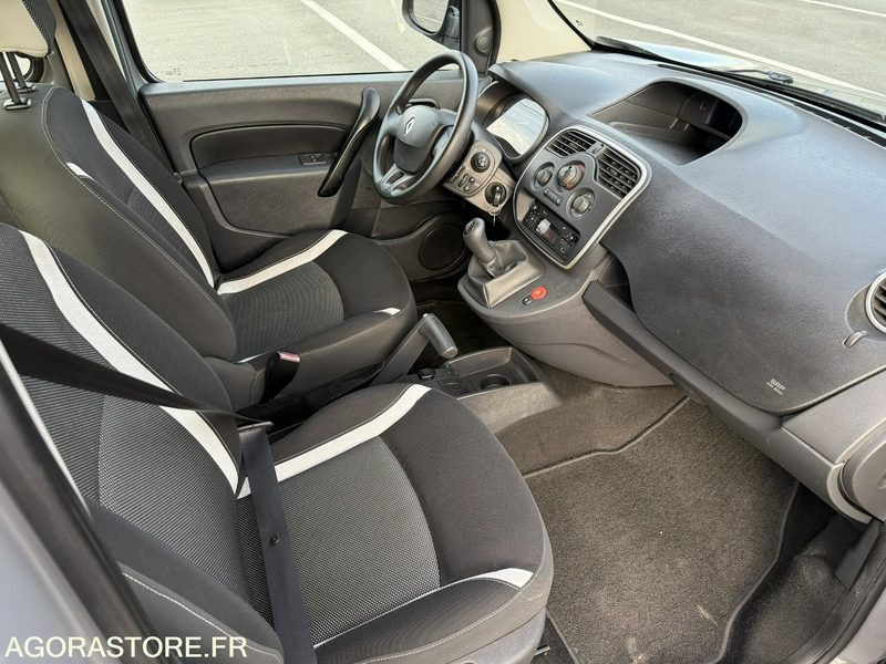 RENAULT KANGOO - 2013 - 199079km - CX-536-KQ - Furgoneta pequeña: foto 5 RENAULT KANGOO - 2013 - 199079km - CX-536-KQ - Furgoneta pequeña: foto 5