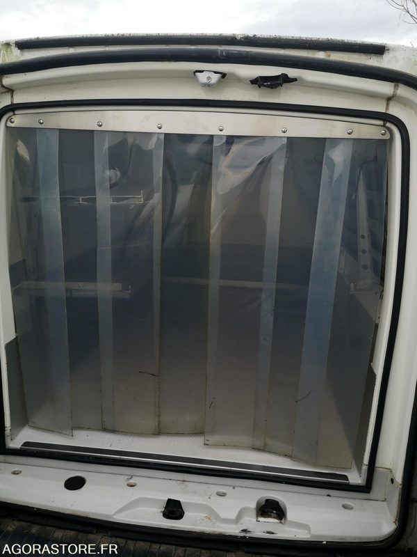 RENAULT KANGOO FRIGORIFIQUE - Furgoneta pequeña: foto 5 RENAULT KANGOO FRIGORIFIQUE - Furgoneta pequeña: foto 5