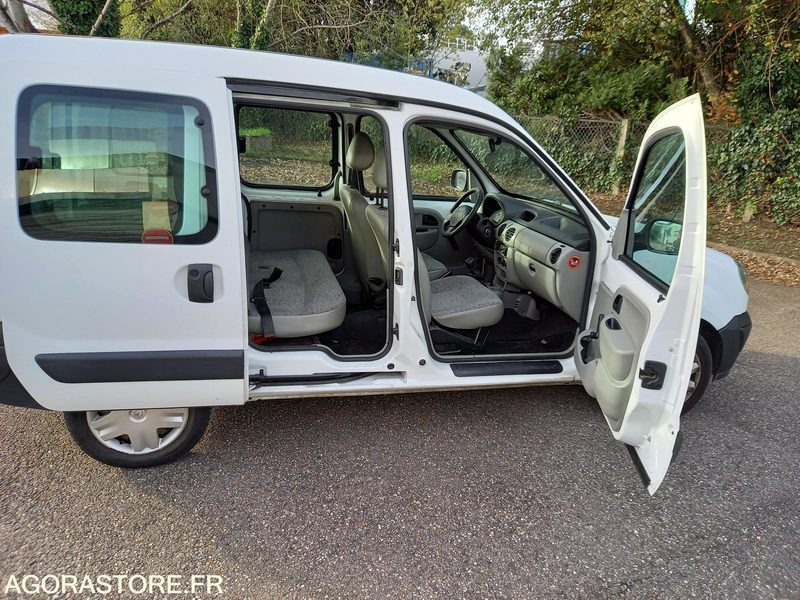 RENAULT Kangoo 3786-SH-33 GPL DANS L'ÉTAT - Furgoneta pequeña: foto 3 RENAULT Kangoo 3786-SH-33 GPL DANS L'ÉTAT - Furgoneta pequeña: foto 3