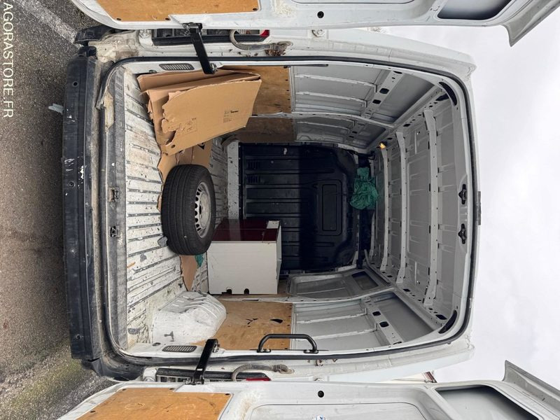 RENAULT MASTER 2.3 DCI 130CV 2021 - Furgón: foto 4 RENAULT MASTER 2.3 DCI 130CV 2021 - Furgón: foto 4