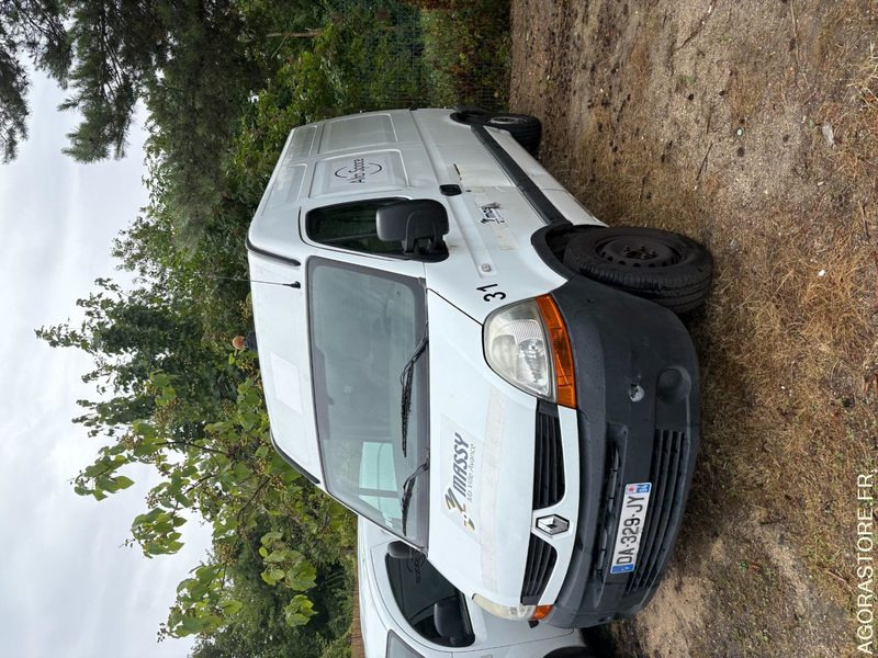 RENAULT MASTER - 2008 - 117876 KM - Furgón: foto 2 RENAULT MASTER - 2008 - 117876 KM - Furgón: foto 2