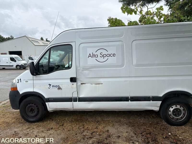 RENAULT MASTER - 2008 - 117876 KM - Furgón: foto 3 RENAULT MASTER - 2008 - 117876 KM - Furgón: foto 3