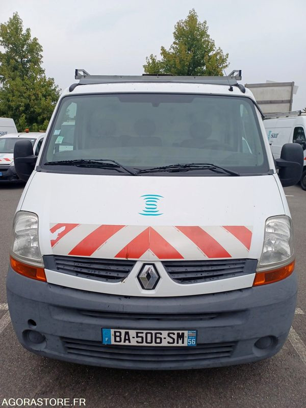 RENAULT MASTER BA506SM - 2010 / 171 977 KM - Furgón: foto 1 RENAULT MASTER BA506SM - 2010 / 171 977 KM - Furgón: foto 1
