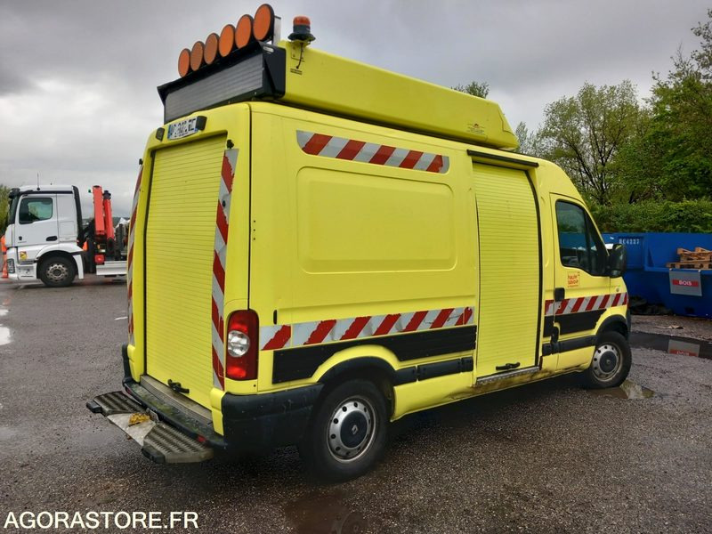 RENAULT MASTER DCI100 (HR0609) - Furgoneta pequeña: foto 4 RENAULT MASTER DCI100 (HR0609) - Furgoneta pequeña: foto 4