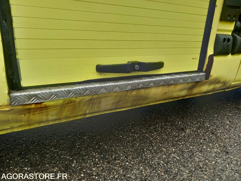 RENAULT MASTER DCI100 (HR0609) - Furgoneta pequeña: foto 5 RENAULT MASTER DCI100 (HR0609) - Furgoneta pequeña: foto 5