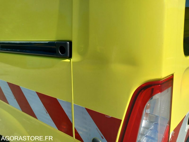 RENAULT MASTER DCI100 (HR0815) - Furgoneta pequeña: foto 5 RENAULT MASTER DCI100 (HR0815) - Furgoneta pequeña: foto 5