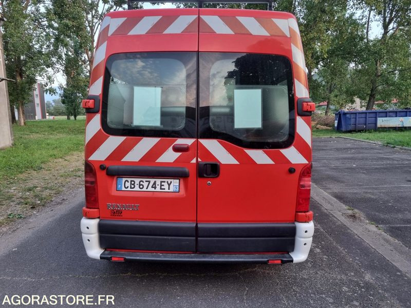 RENAULT MASTER DIESEL - CD 674 EY - 105501 kMS - Furgón: foto 3 RENAULT MASTER DIESEL - CD 674 EY - 105501 kMS - Furgón: foto 3
