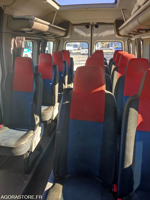 Autobús escolar RENAULT MASTER N°167038: foto 7 Autobús escolar RENAULT MASTER N°167038: foto 7