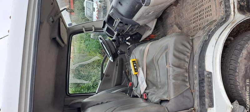 RENAULT MAXITY BENNE GRUE - 116352km - 2008 - CT OK - Furgoneta basculante: foto 5 RENAULT MAXITY BENNE GRUE - 116352km - 2008 - CT OK - Furgoneta basculante: foto 5