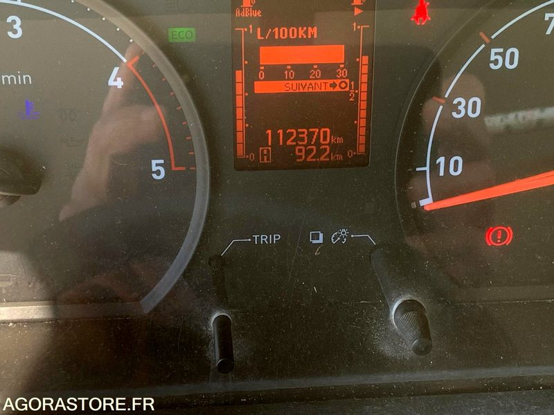Furgoneta basculante RENAULT MAXITY | MINI B.O.M | 112370 kms | 2017: foto 10