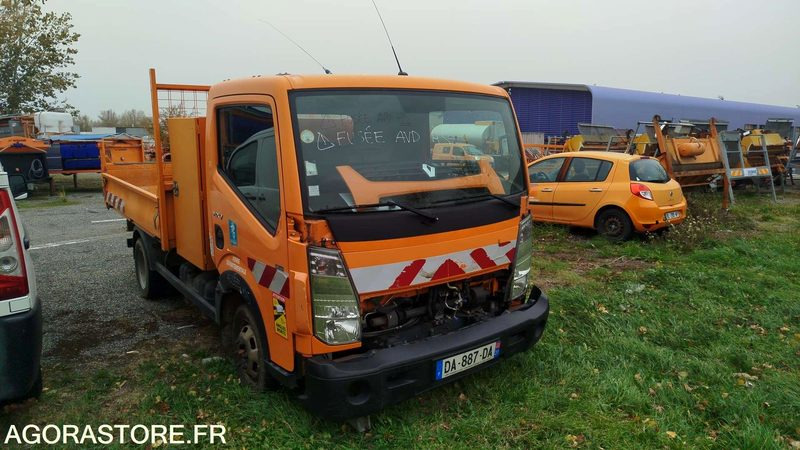 RENAULT MAXITY POUR PIECES - 2013 - 143000km - DA887DA - Furgoneta basculante: foto 2 RENAULT MAXITY POUR PIECES - 2013 - 143000km - DA887DA - Furgoneta basculante: foto 2