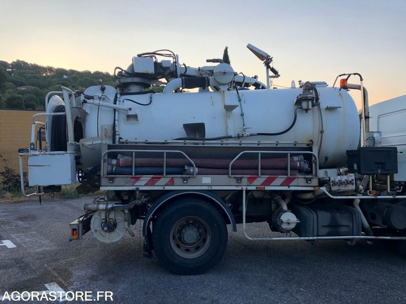 RENAULT PREMIUM  HYRROCUREUSE - Limpieza de alcantarillado: foto 4 RENAULT PREMIUM  HYRROCUREUSE - Limpieza de alcantarillado: foto 4