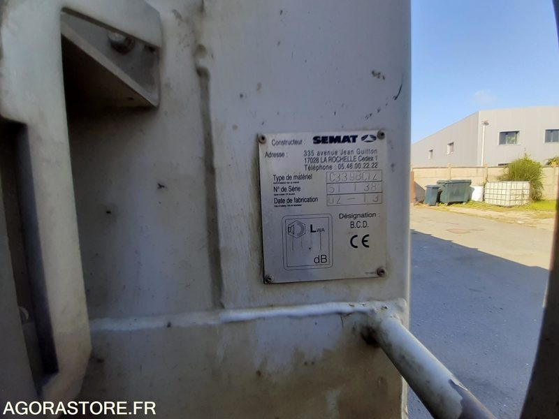 Camión de basura RENAULT Premium 310 DXI BOM Bicompact SEMAT: foto 14 Camión de basura RENAULT Premium 310 DXI BOM Bicompact SEMAT: foto 14