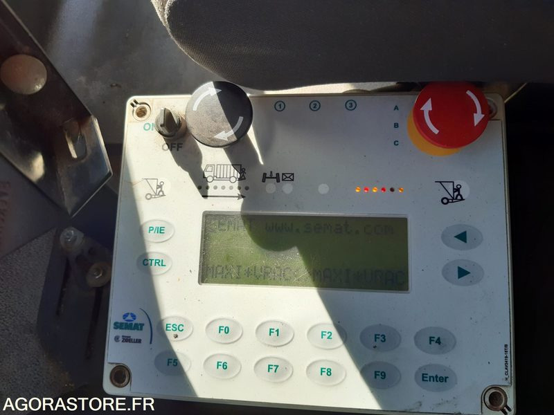 Camión de basura RENAULT Premium 310 DXI BOM Bicompact SEMAT: foto 12 Camión de basura RENAULT Premium 310 DXI BOM Bicompact SEMAT: foto 12