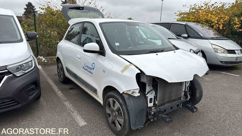 RENAULT TWINGO - 2015 - 88804 KM - Coche: foto 2 RENAULT TWINGO - 2015 - 88804 KM - Coche: foto 2