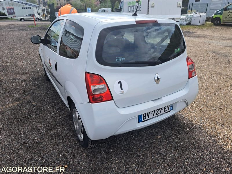 RENAULT TWINGO 92000KM 20/09/2011 - Coche: foto 4 RENAULT TWINGO 92000KM 20/09/2011 - Coche: foto 4