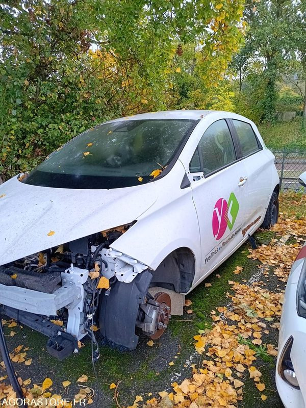 RENAULT Zoé - 29000km - 2019 - pour pièces - Coche: foto 1 RENAULT Zoé - 29000km - 2019 - pour pièces - Coche: foto 1