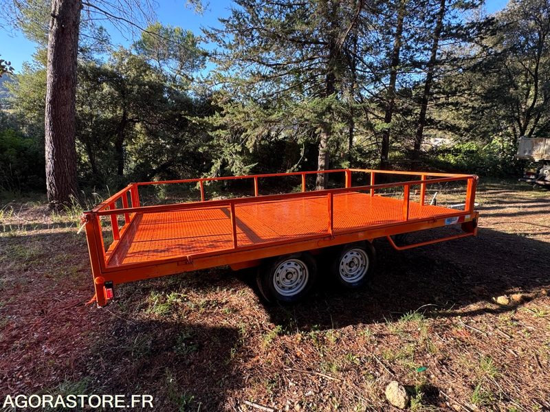 REMORQUE MOIROUD - Remolque: foto 2 REMORQUE MOIROUD - Remolque: foto 2