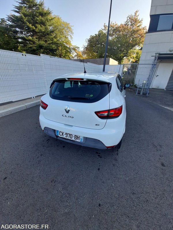 Renault - Clio - 2013 - 158535KM - Coche: foto 3 Renault - Clio - 2013 - 158535KM - Coche: foto 3