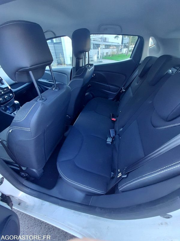 Renault - Clio - 2013 - 158535KM - Coche: foto 5 Renault - Clio - 2013 - 158535KM - Coche: foto 5