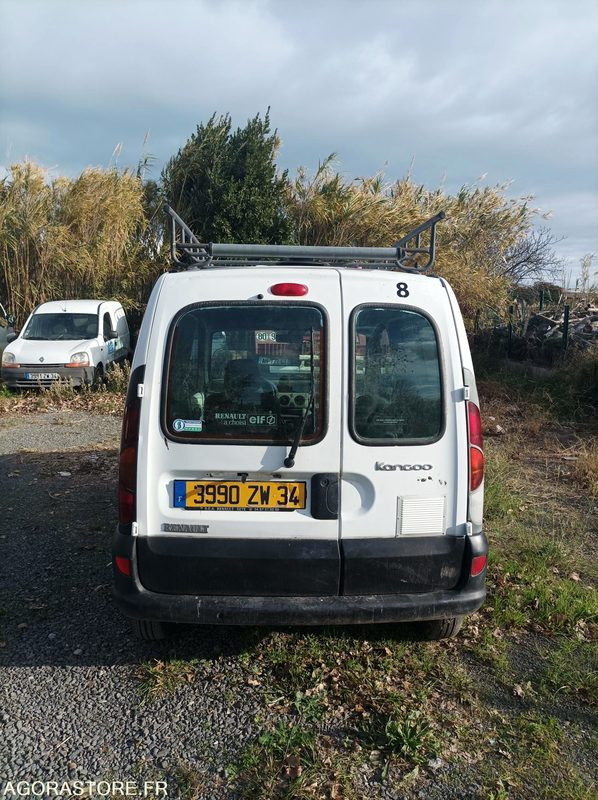 Renault Kangoo 06-2002 3990ZW34 - Furgoneta pequeña: foto 1 Renault Kangoo 06-2002 3990ZW34 - Furgoneta pequeña: foto 1