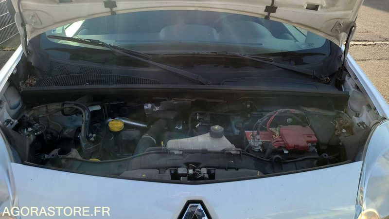 Renault Kangoo - 2011 - 125072kms - BE049EM - Furgoneta pequeña: foto 4 Renault Kangoo - 2011 - 125072kms - BE049EM - Furgoneta pequeña: foto 4