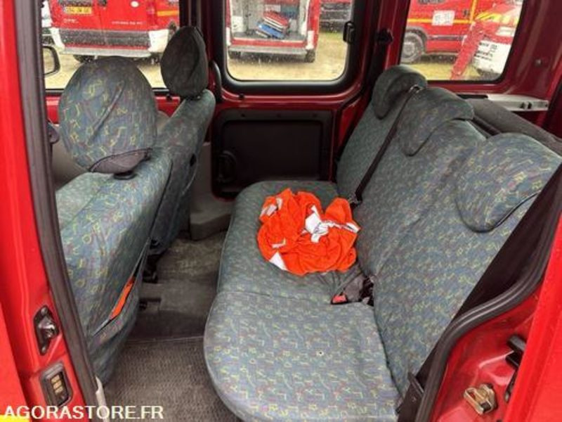 Furgoneta pequeña Renault Kangoo - ER802LX: foto 9