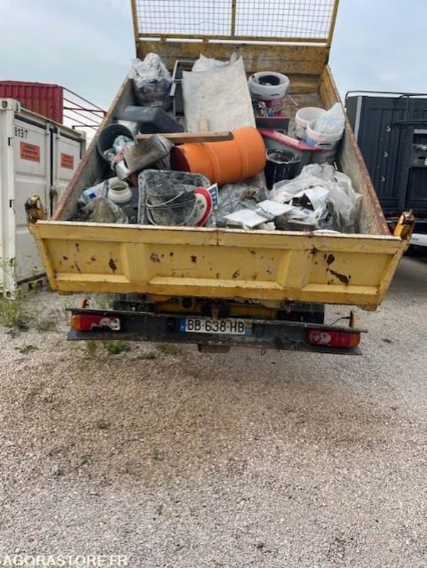 Renault Mascott benne basculante 2010 - Furgoneta basculante: foto 4 Renault Mascott benne basculante 2010 - Furgoneta basculante: foto 4