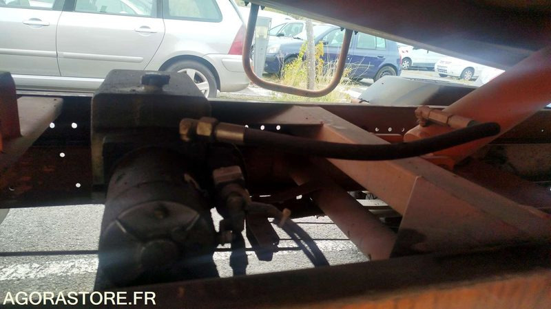 Furgoneta basculante Renault Mascotte - 2003 - 209464kms - 466BDE31: foto 15