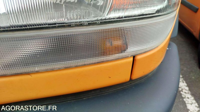 Furgoneta basculante Renault Mascotte - 2003 - 209464kms - 466BDE31: foto 17