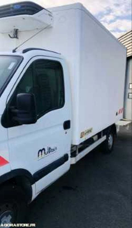 Renault Master Frigorifique 3T5 - 245575km - 2002 - Furgoneta frigorifica: foto 5 Renault Master Frigorifique 3T5 - 245575km - 2002 - Furgoneta frigorifica: foto 5