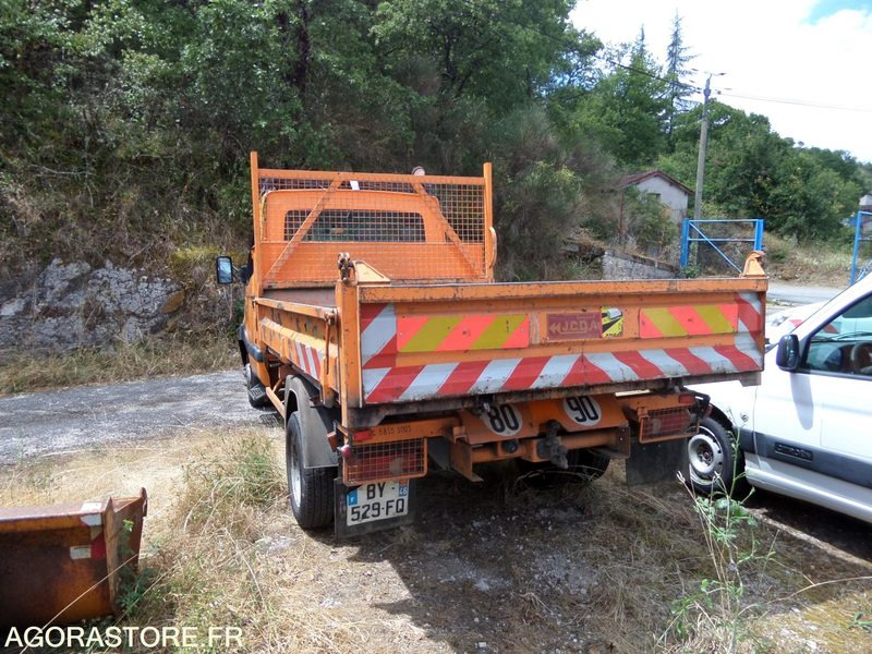 Renault mascott tribenne 5T- 310000km - 2001 (BY-529-FQ) - Furgoneta basculante: foto 4 Renault mascott tribenne 5T- 310000km - 2001 (BY-529-FQ) - Furgoneta basculante: foto 4